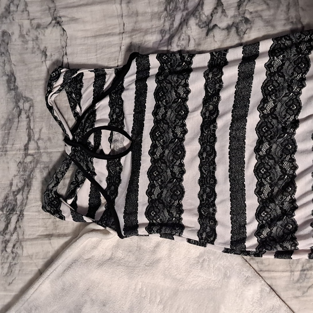 Tank top - Picture 2 of 2